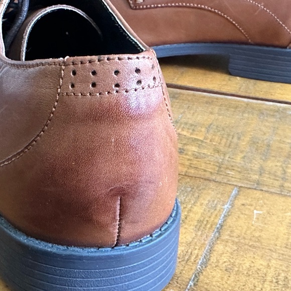 Men's Stacey Adams Cognac Leather Dress Shoes - Picture 4 of 8